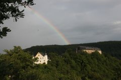 Regenbogen ueber schloss Schwarzburg.jpg
